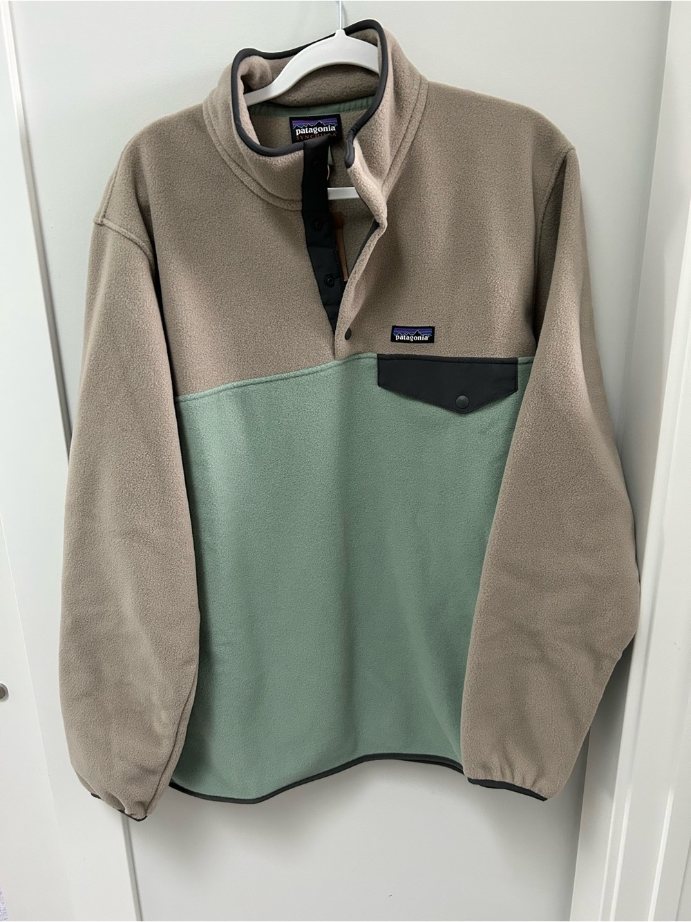 Patagonia sun hills  Snap T fleece NWT men’s XL